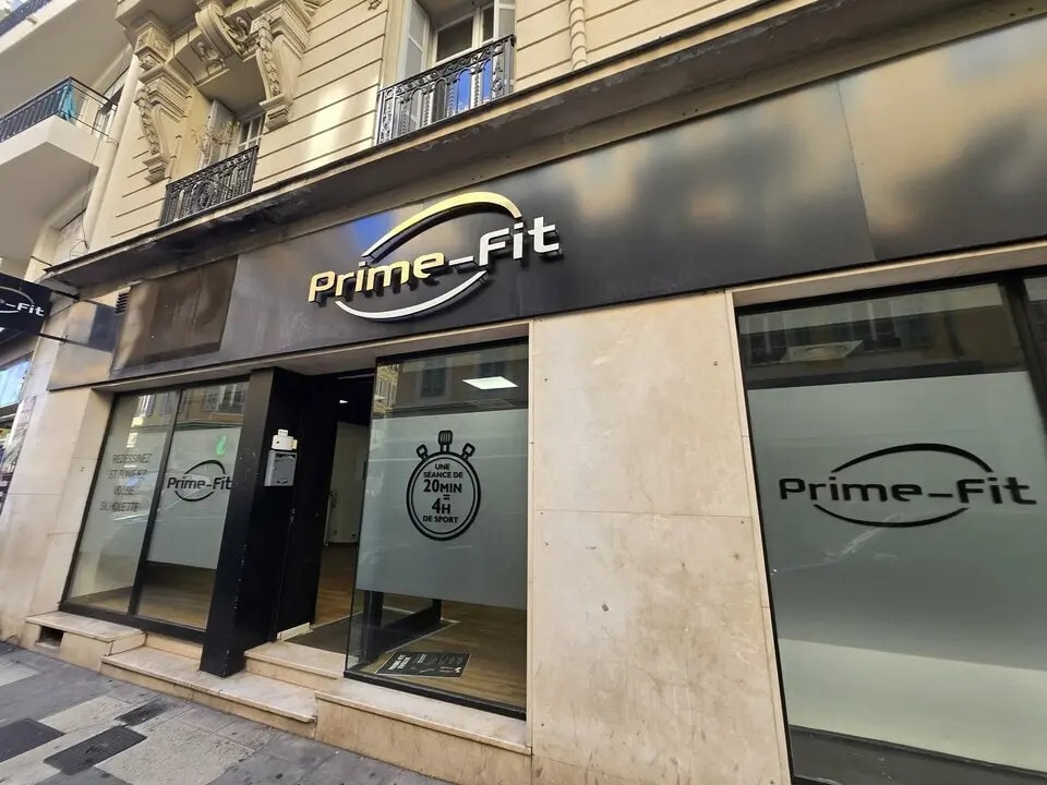 Local commercial dans Nice à louer Photo de l’immeuble– Image 1 sur 6