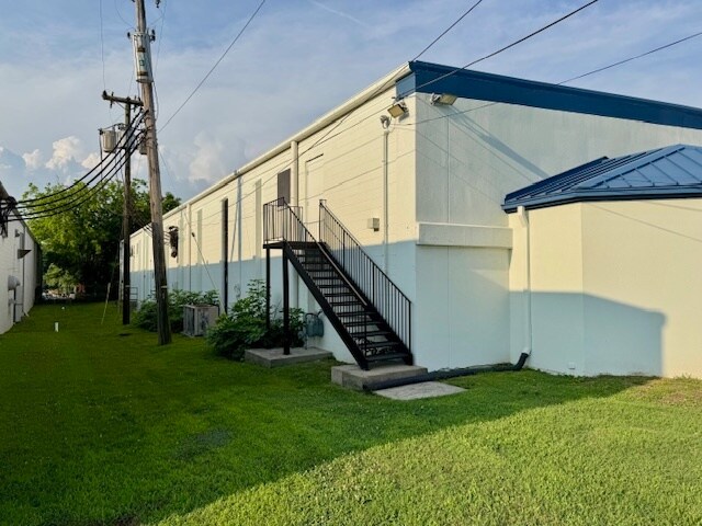 7121 Cockrill Bend Blvd, Nashville, TN à louer - Photo de l’immeuble – Image 3 sur 25