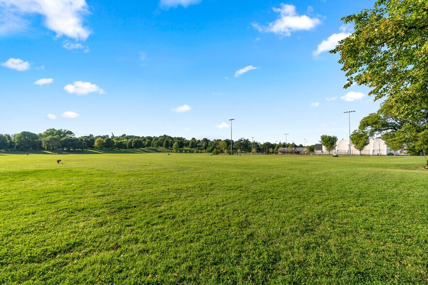 2819 Eastern Ave, Baltimore, MD à vendre - Photo de l’immeuble – Image 2 sur 37