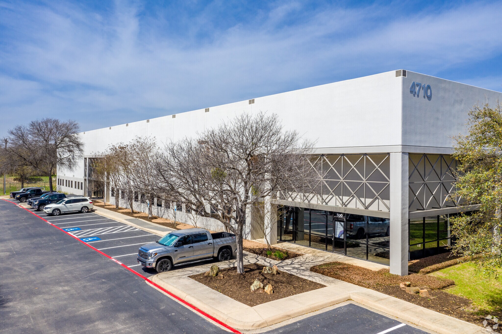 4710 Perrin Crk, San Antonio, TX à louer Photo de l’immeuble– Image 1 sur 6