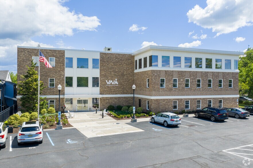 175 South St, Morristown, NJ à louer - Photo de l’immeuble – Image 1 sur 20