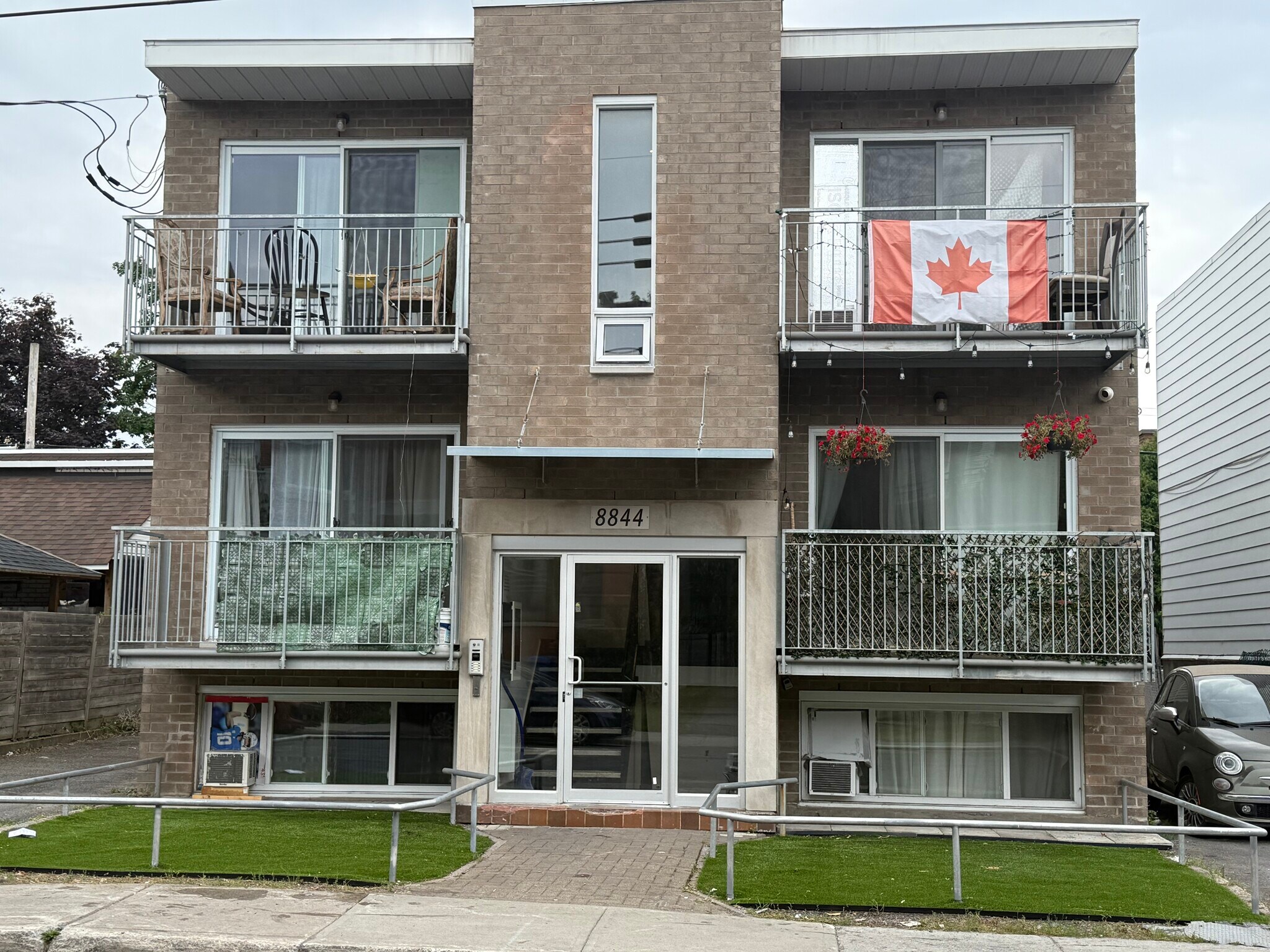 8844 Rue Waverly, Montréal, QC à vendre Photo principale– Image 1 sur 8