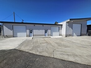 7908 NE Highway 99, Vancouver, WA à louer Photo de l’immeuble– Image 1 sur 6