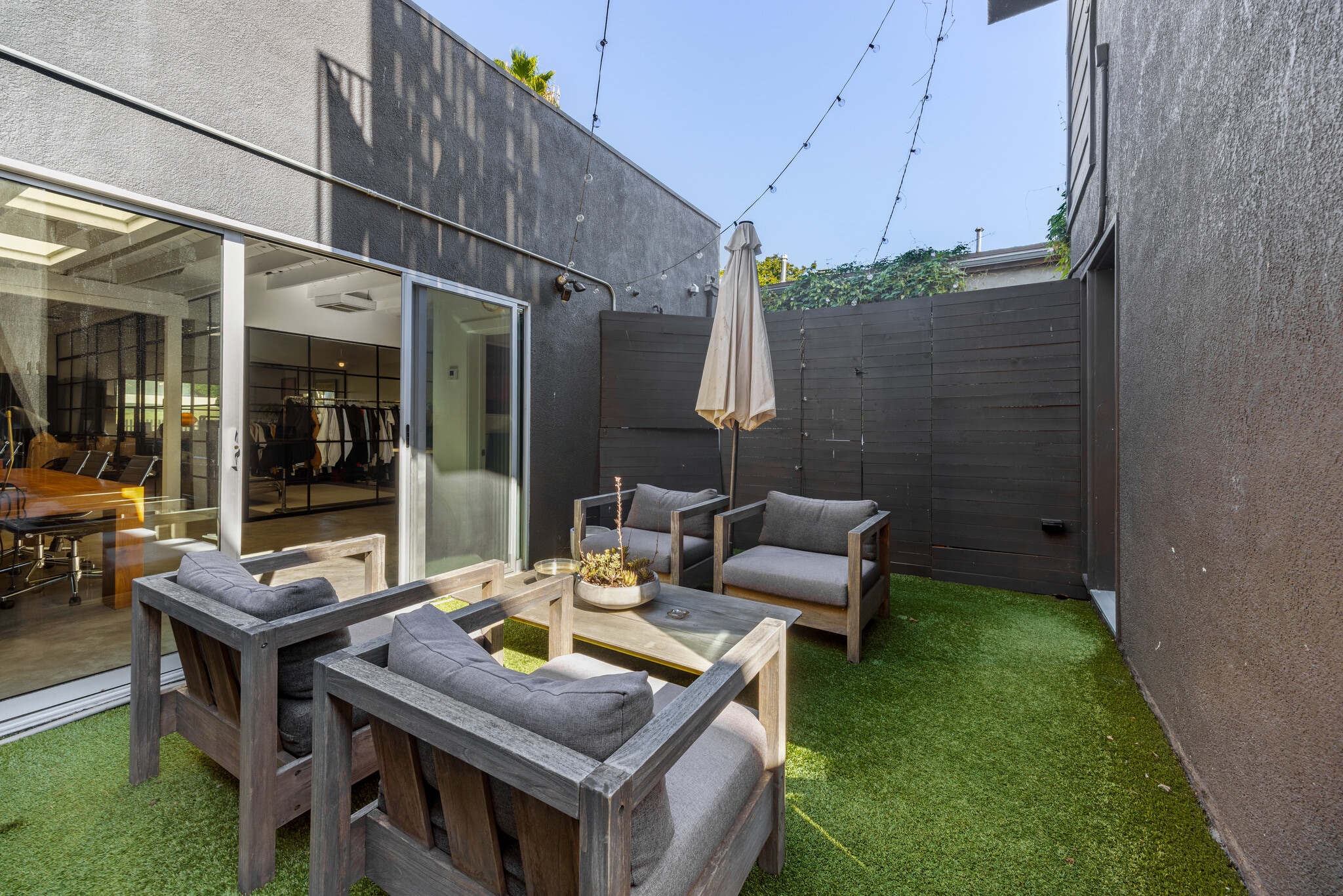 2972 Glendale Blvd, Los Angeles, CA à louer Photo de l’immeuble– Image 1 sur 10