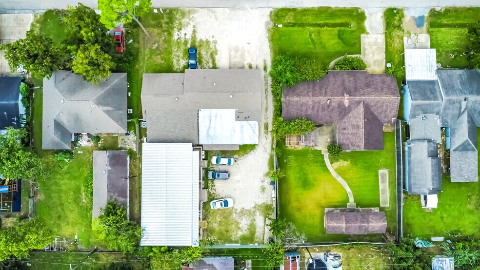4407 Continental Dr, Houston, TX à vendre - Photo de l’immeuble – Image 1 sur 9