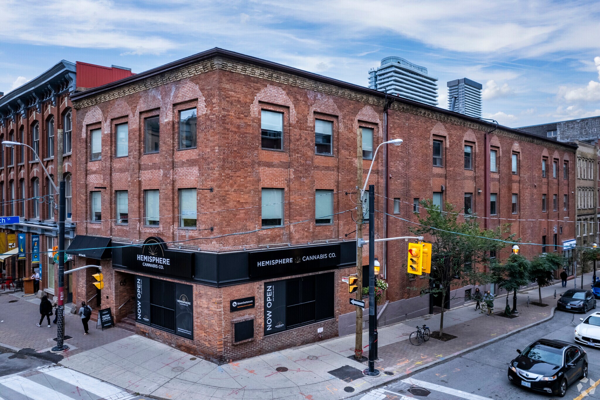 13-19 Church St, Toronto, ON à louer Photo principale– Image 1 sur 5