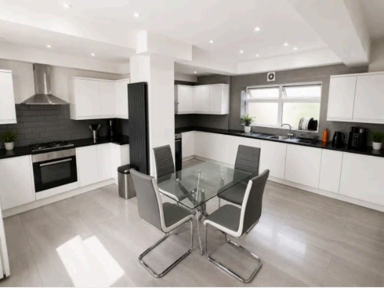 60 Oaklands Park Ave, Ilford à louer - Photo intérieure – Image 3 sur 11