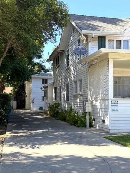263 5th St, Gilroy, CA à vendre - Photo de l’immeuble – Image 2 sur 12