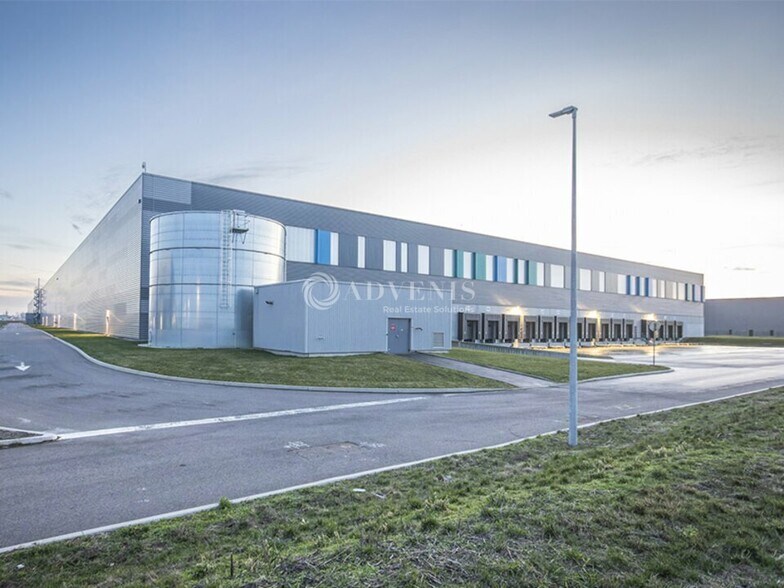 Industriel/Logistique dans Ensisheim à louer - Photo de l’immeuble – Image 3 sur 11