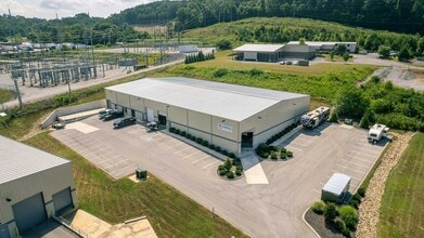 490 Center Cross Ln, Lenoir City, TN à louer Photo intérieure– Image 1 sur 9