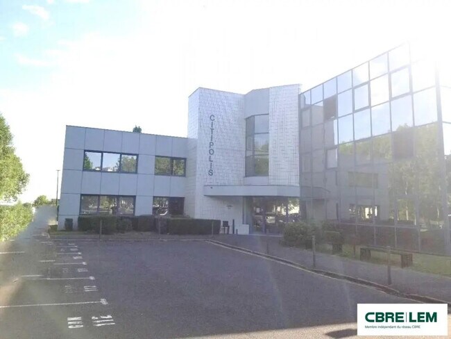 Plus de détails pour Bureau à louer