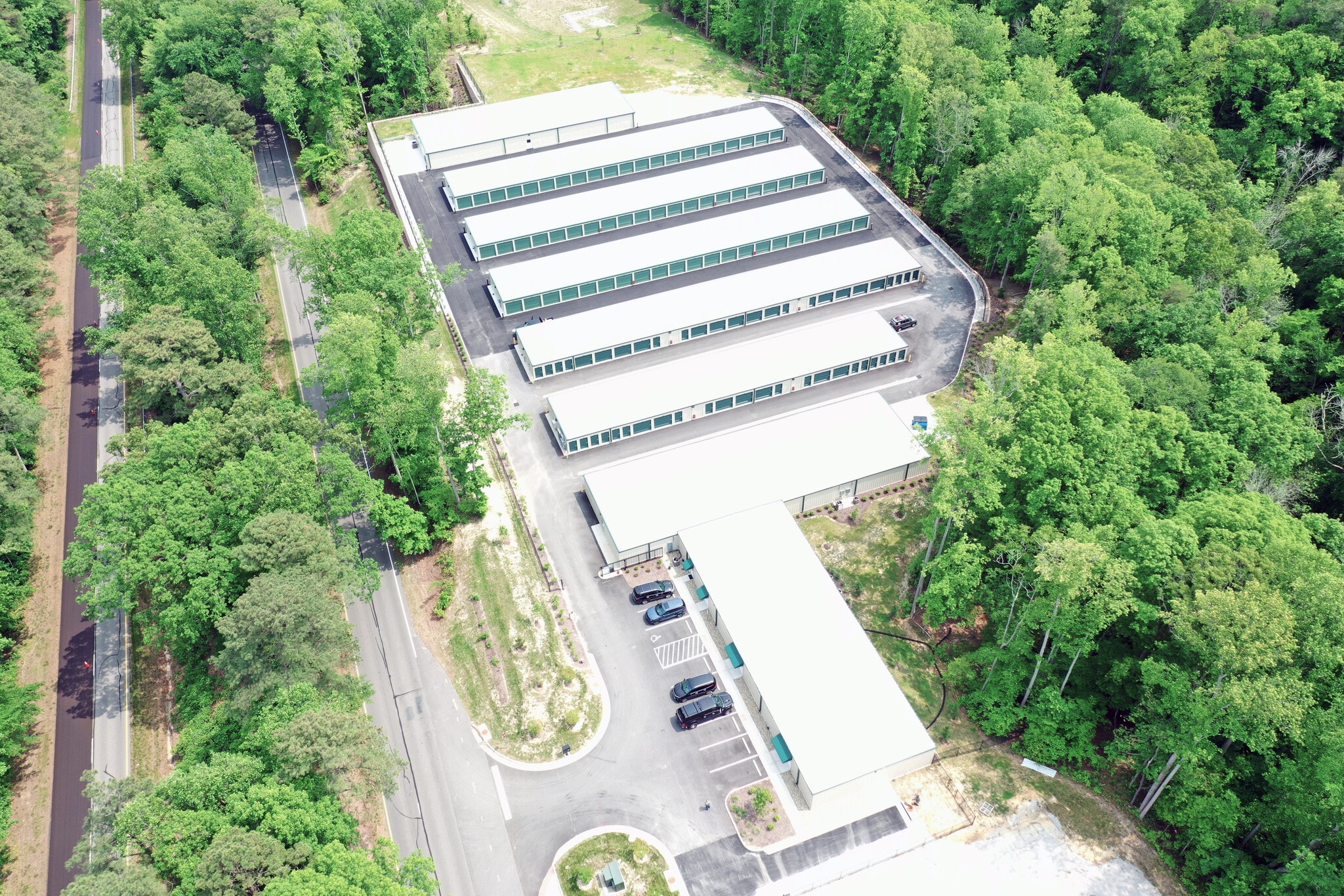 3825 Rochambeau Dr, Williamsburg, VA à louer Photo de l’immeuble– Image 1 sur 2