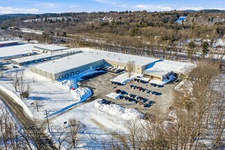 Plus de détails pour 57 S Hunt Rd, Amesbury, MA - Industriel/Logistique à louer
