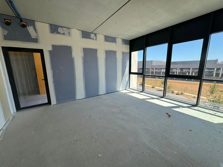 Bureau dans Avignon à vendre - Photo intérieure – Image 2 sur 5