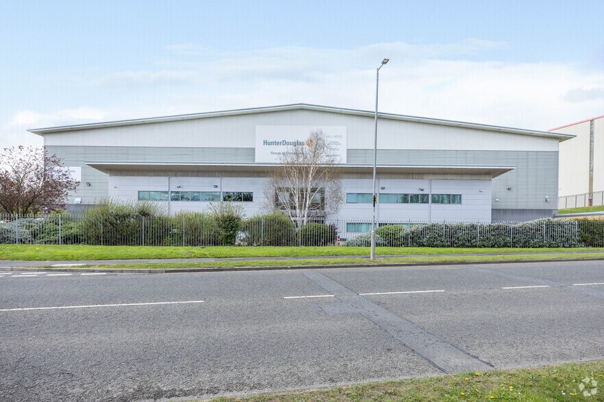 Spire Rd, Washington à louer - Photo de l’immeuble – Image 2 sur 3