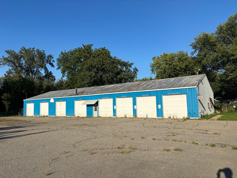2900 W Saint Joseph St, Lansing, MI à vendre - Photo de l’immeuble – Image 1 sur 14