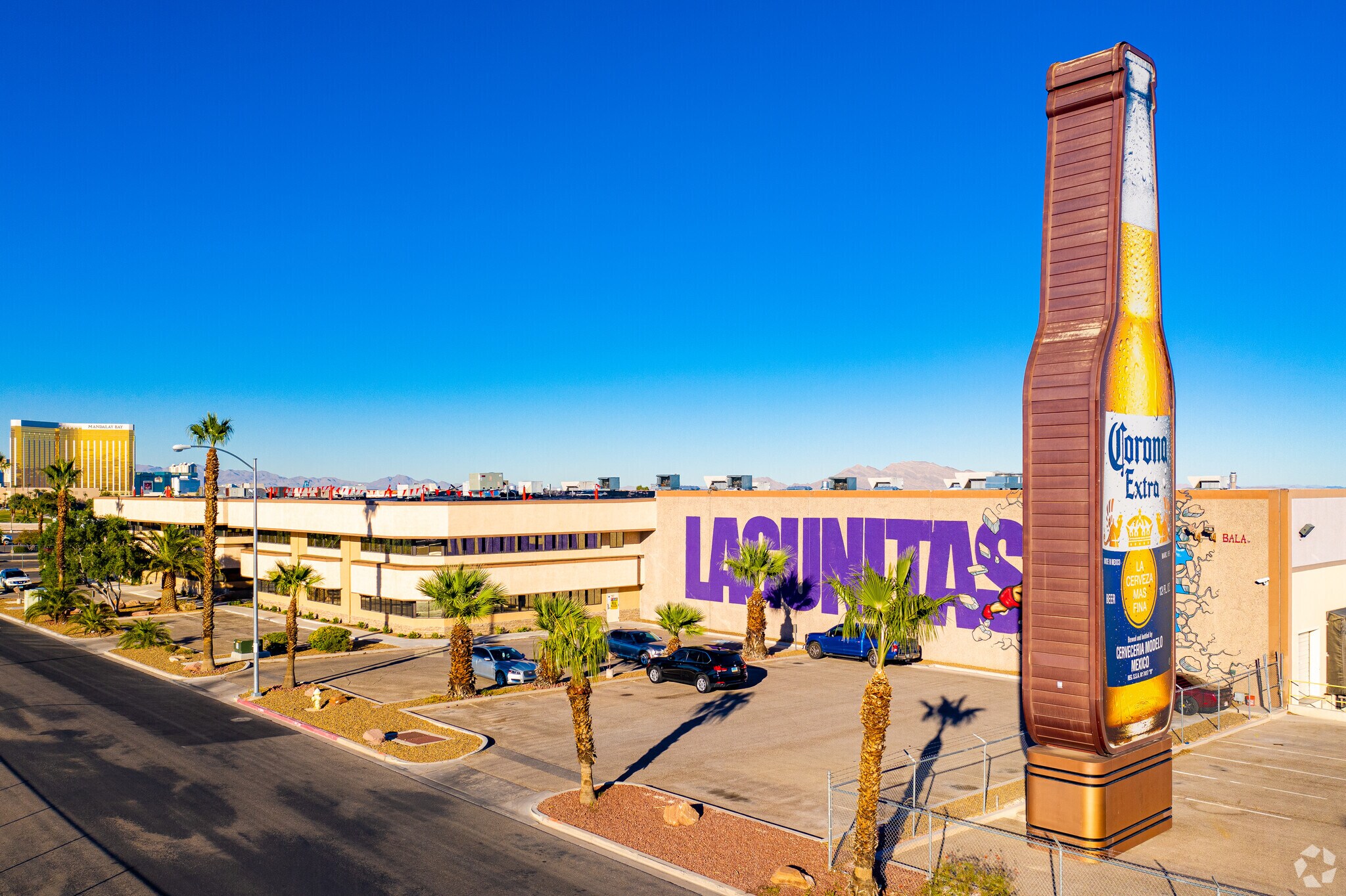 6333 Ensworth St, Las Vegas, NV à louer Photo principale– Image 1 sur 13