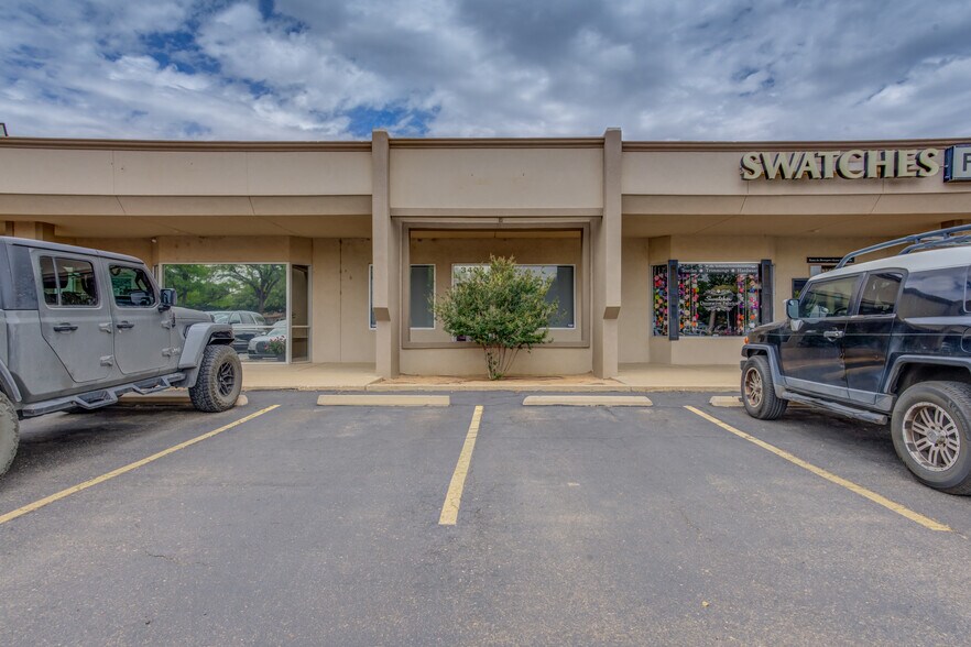 3402 73rd St, Lubbock, TX à louer - Photo de l’immeuble – Image 3 sur 3