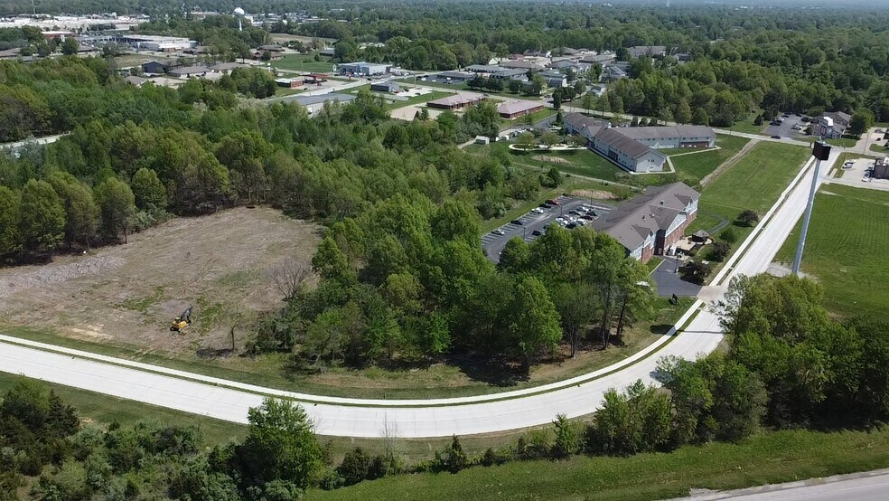 0 S 43rd St, Mount Vernon, IL à vendre - Photo de l’immeuble – Image 3 sur 10