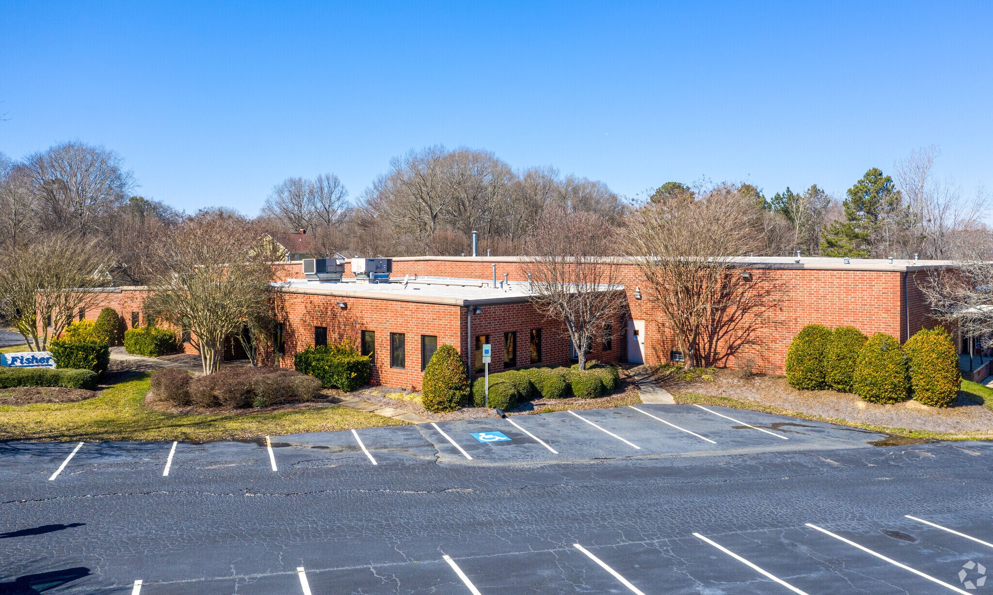 139 Business Park Dr, Indian Trail, NC à vendre Photo principale– Image 1 sur 15