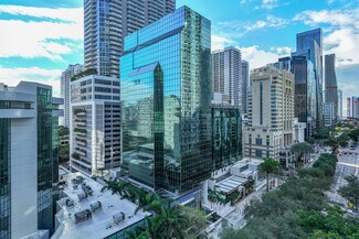 Plus de détails pour 1101 Brickell Ave, Miami, FL - Bureau à louer