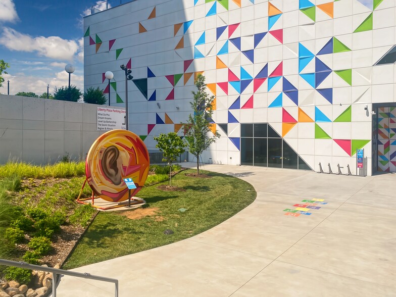 W 3rd St, Winston-Salem, NC à louer - Photo intérieure – Image 3 sur 18