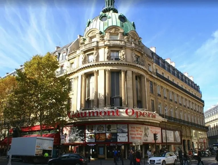 Local commercial dans Paris à louer - Photo de l’immeuble – Image 2 sur 3