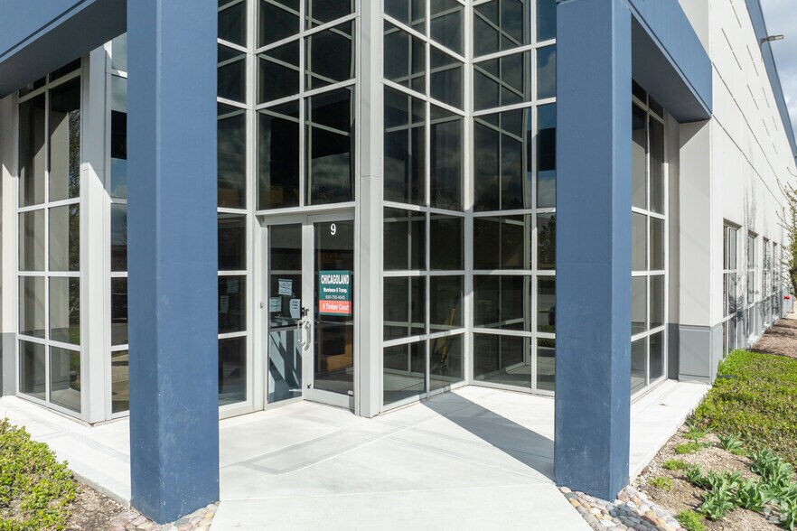 3-7 Timber Ct, Bolingbrook, IL à louer - Photo de l’immeuble – Image 2 sur 5