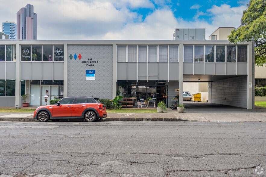547 Halekauwila St, Honolulu, HI à louer - Photo de l’immeuble – Image 2 sur 7