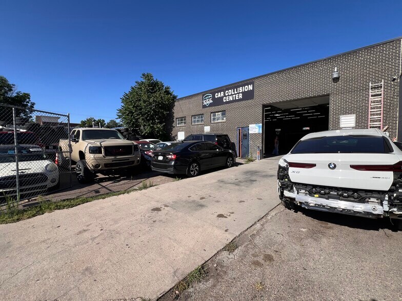 1401-1425 Jamaica St, Aurora, CO à vendre - Photo de l’immeuble – Image 3 sur 5