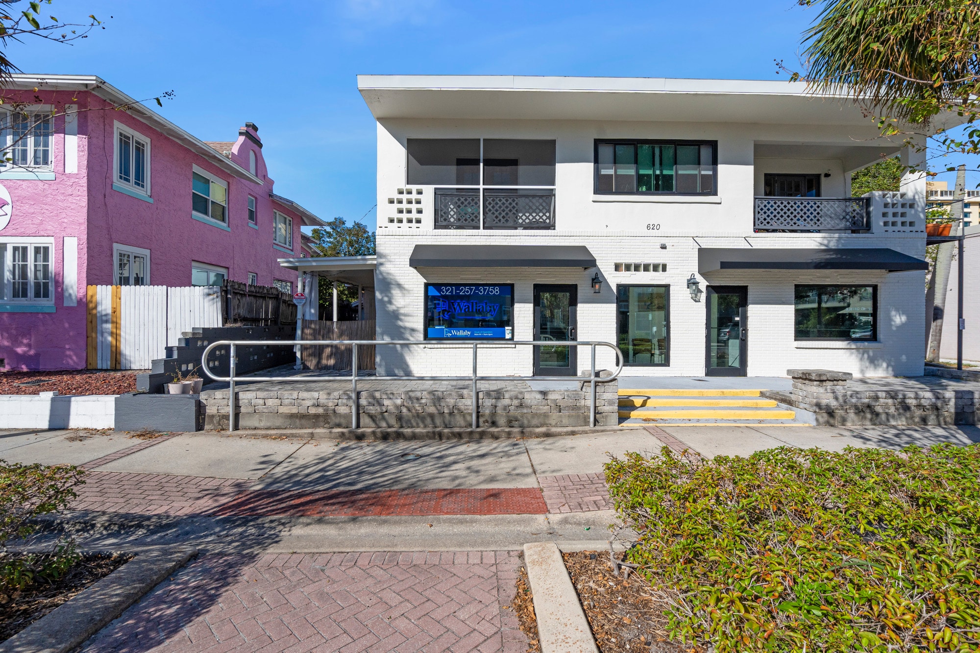 620 E New Haven Ave, Melbourne, FL à louer Photo principale– Image 1 sur 11