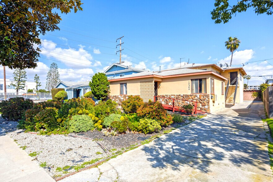 12506 Kornblum Ave, Hawthorne, CA à vendre - Photo de l’immeuble – Image 2 sur 4