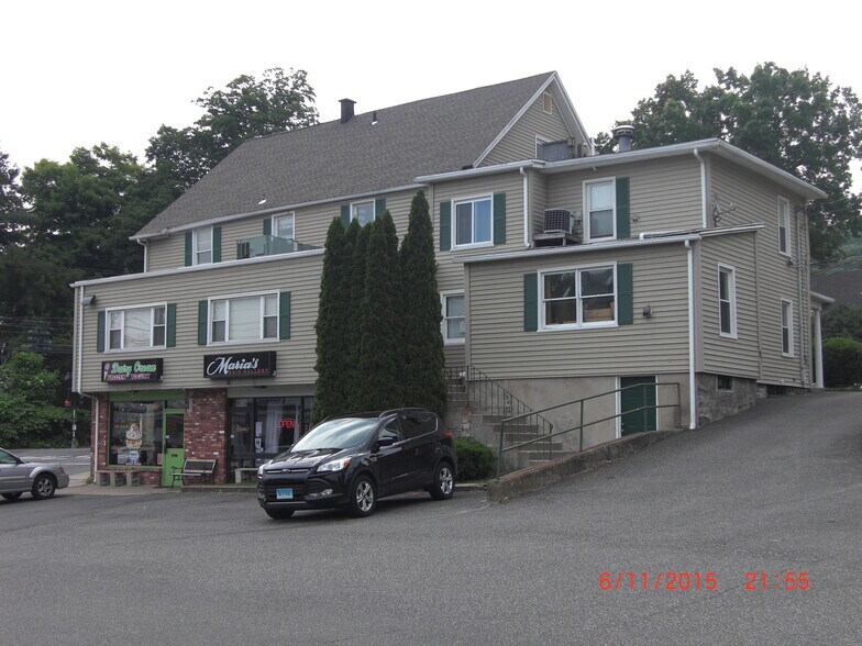 366 Derby Ave, Derby, CT à louer - Photo de l’immeuble – Image 1 sur 7