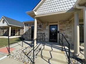 4011 W Jefferson Blvd, Fort Wayne, IN à louer Photo intérieure– Image 2 sur 9