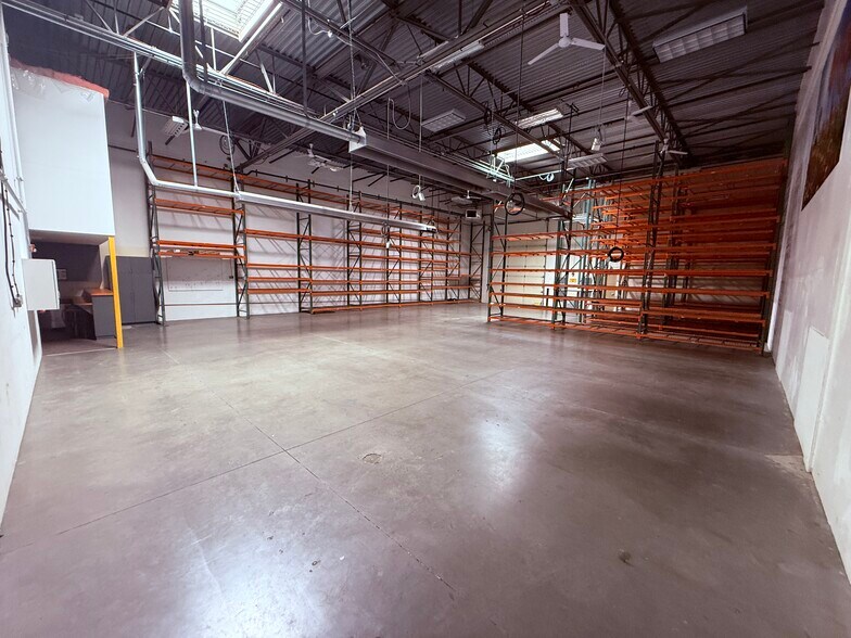 4855 Joule St, Reno, NV à louer - Photo de l’immeuble – Image 3 sur 11