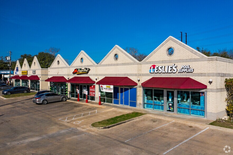 6330 Hwy 290 W, Austin, TX à louer - Photo de l’immeuble – Image 2 sur 4