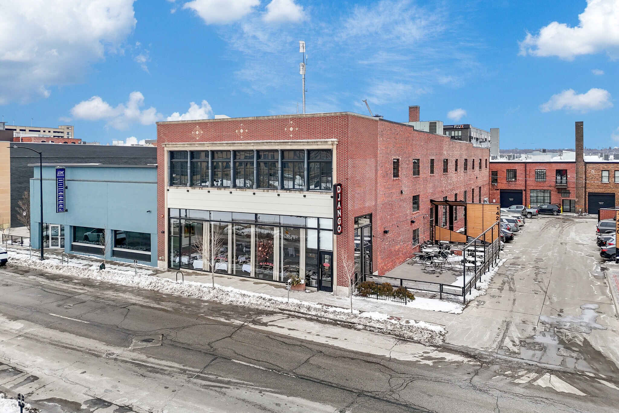 1420 Locust St, Des Moines, IA à louer Photo principale– Image 1 sur 6