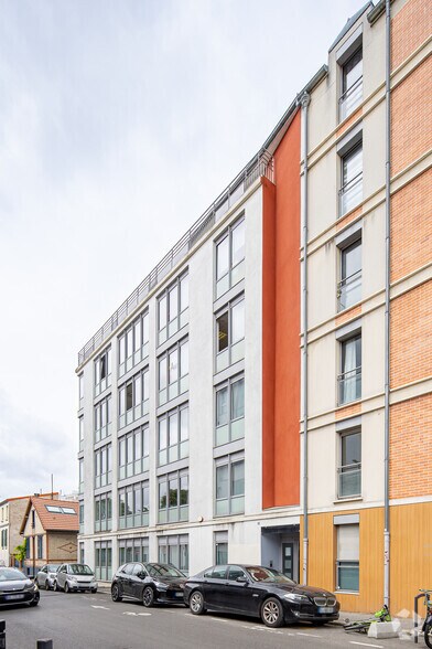 Bureau dans Montreuil à louer - Photo de l’immeuble – Image 2 sur 2