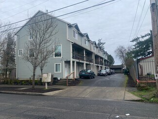 Plus de détails pour 2544 SE 141st Ave, Portland, OR - Logement à vendre