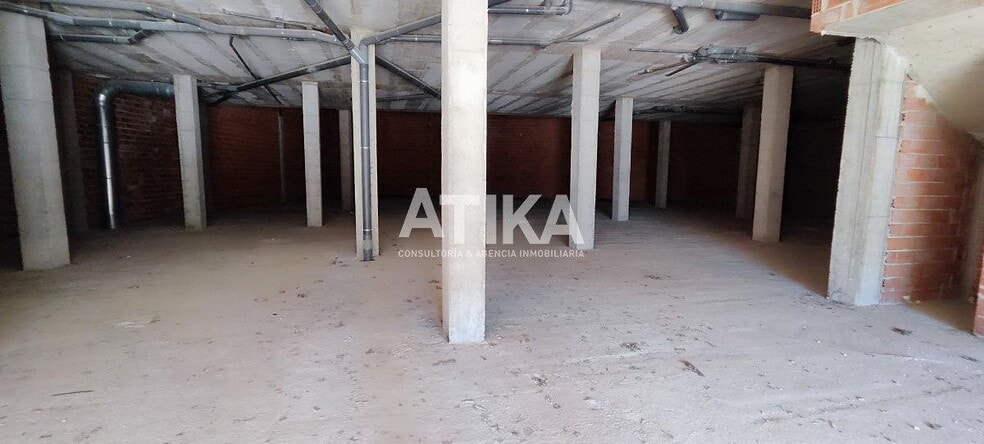 Local commercial dans Ontinyent, Valencia à vendre - Photo intérieure – Image 3 sur 6
