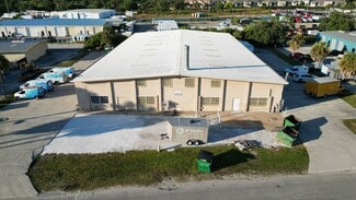 Plus de détails pour 4240 James St, Port Charlotte, FL - Industriel/Logistique à louer