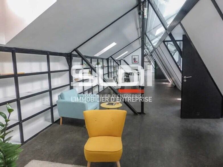 Bureau dans Lyon à louer - Photo de l’immeuble – Image 2 sur 11