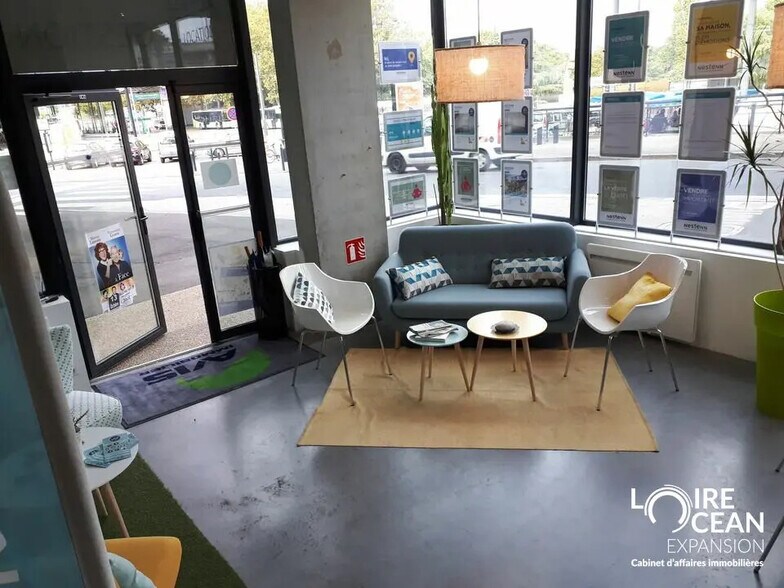 Local commercial dans Nantes à louer - Photo de l’immeuble – Image 2 sur 4