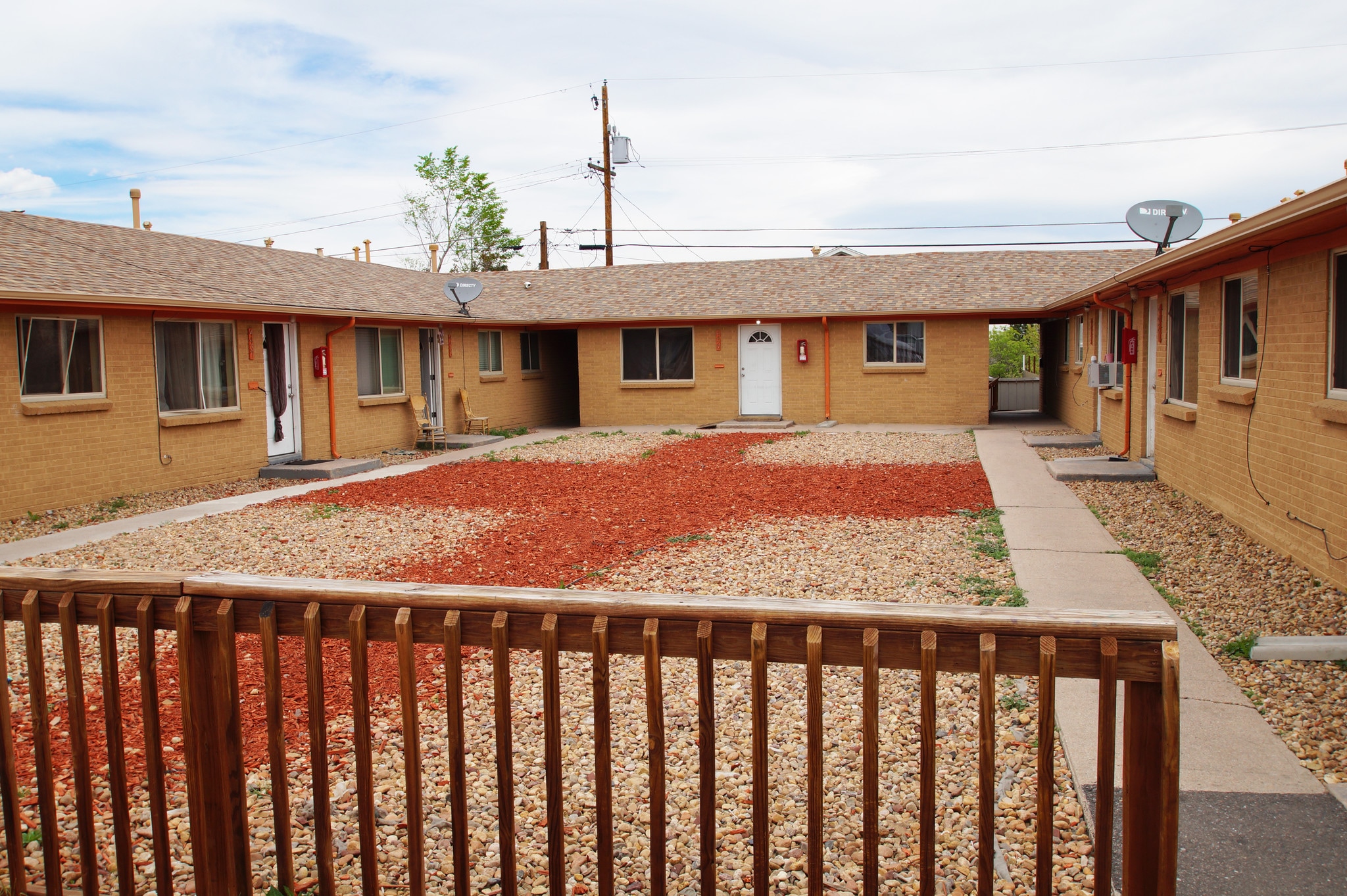4439 W Nevada Pl, Denver, CO à vendre Autre– Image 1 sur 23