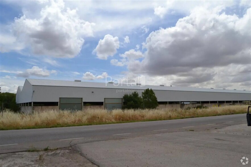 Industriel/Logistique dans Torrejón del Rey, Guadalajara à vendre - Photo de l’immeuble – Image 2 sur 21