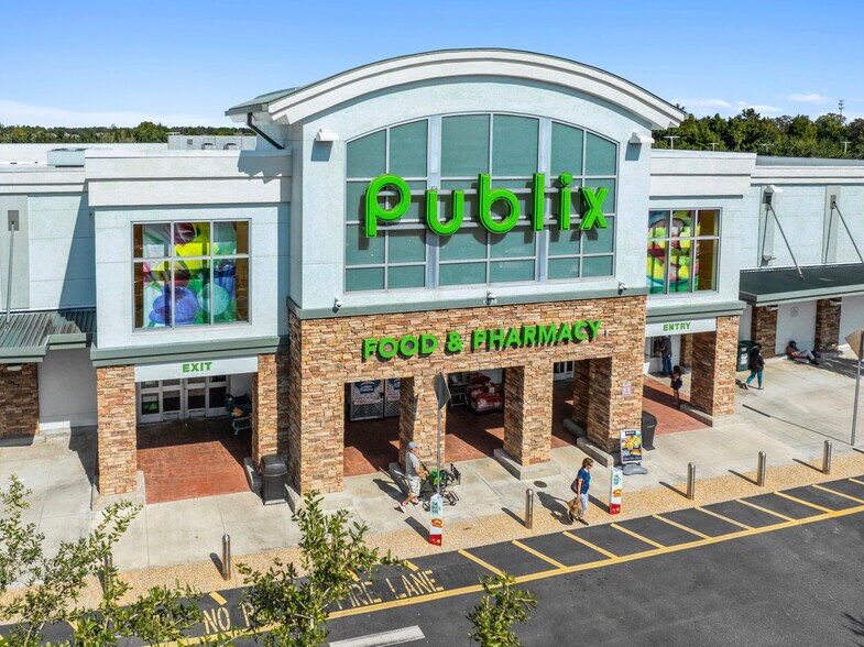 13455 County Line Rd, Spring Hill, FL à louer - Photo de l’immeuble – Image 1 sur 7