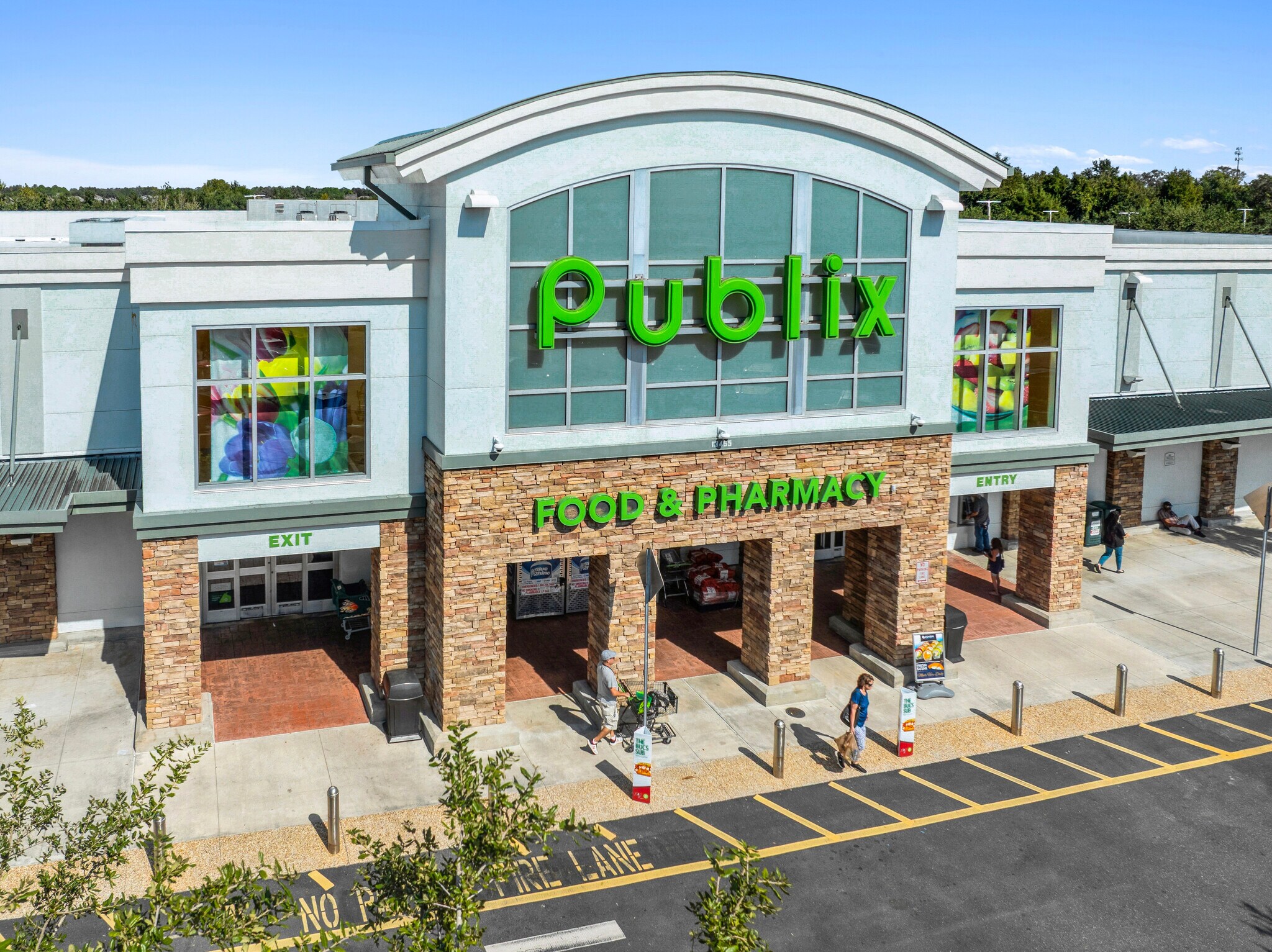 13455 County Line Rd, Spring Hill, FL à louer Photo de l’immeuble– Image 1 sur 8