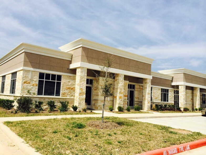 2219 Sawdust Rd, The Woodlands, TX à louer - Photo principale – Image 1 sur 9