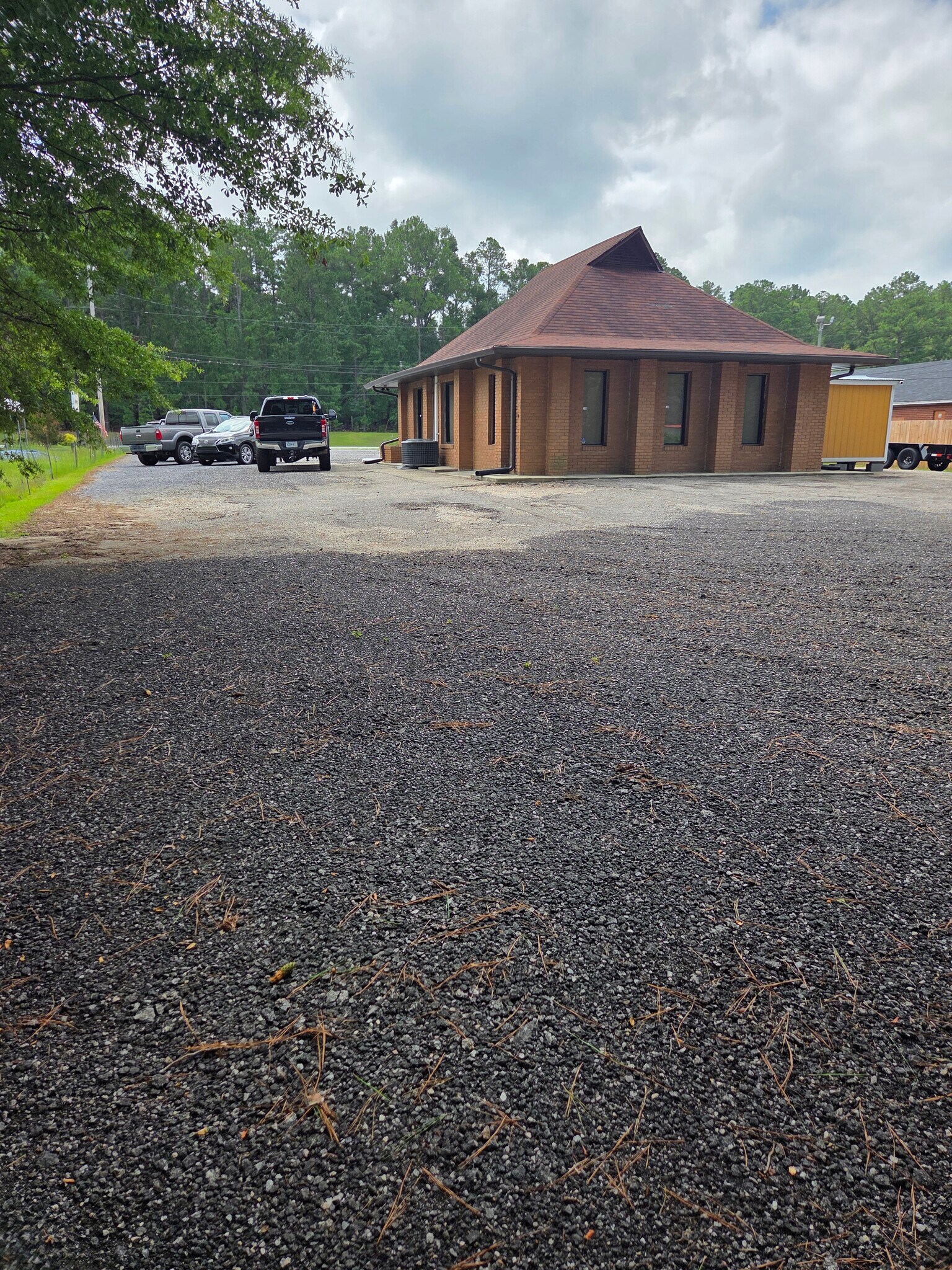 684 Highway 1 S, Lugoff, SC à louer Photo principale– Image 1 sur 6