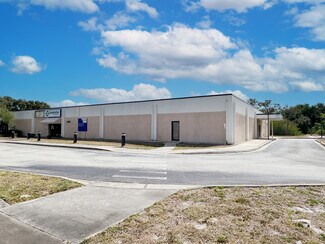 Plus de détails pour 2400 N Courtenay Pkwy, Merritt Island, FL - Bureau à vendre